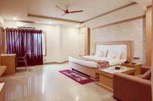 genx sundaram haldwani