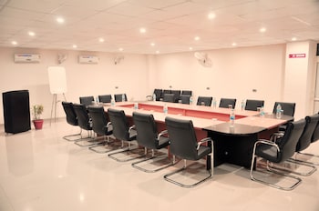 genx sundaram haldwani