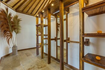 emocean beach boutique resort