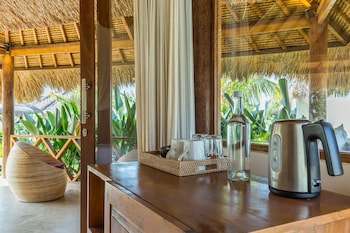 emocean beach boutique resort