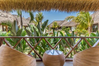 emocean beach boutique resort