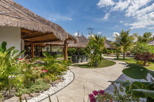 emocean beach boutique resort