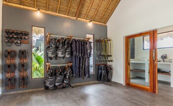 emocean beach boutique resort
