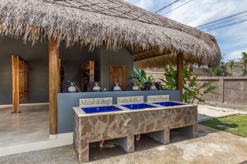 emocean beach boutique resort