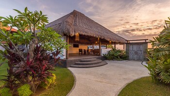 Emocean Beach Boutique Resort,Amed>>Abang,2.5 star