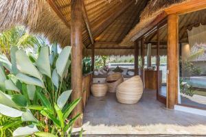 emocean beach boutique resort