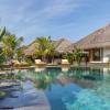 emocean beach boutique resort