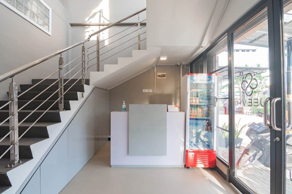 reddoorz plus near siloam hospital balikpapan