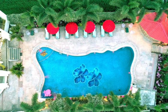 the neeraj river forest resort