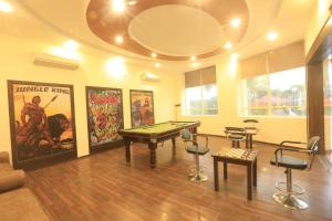 the neeraj river forest resort