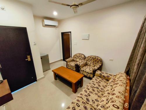 Kings Court Guest Inn,India>>Nellore,2 star
