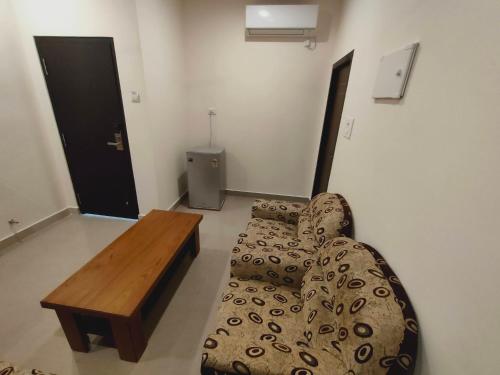 Kings Court Guest Inn,India>>Nellore,2 star