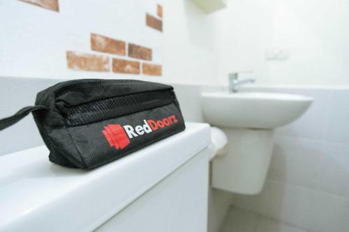 reddoorz plus vantas hotel parbaba