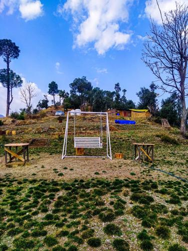 golden valley cottages chail