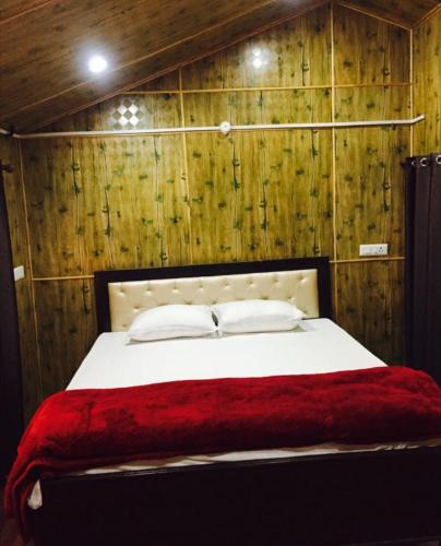 golden valley cottages chail