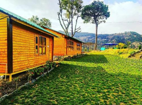 golden valley cottages chail