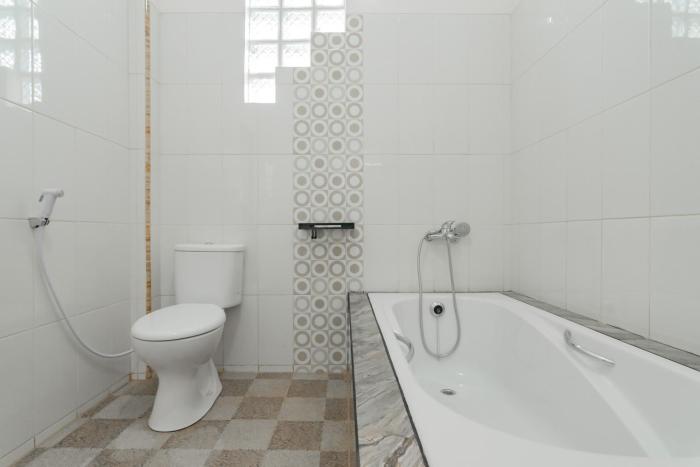 formerly reddoorz perintis guesthouse tasikmalay