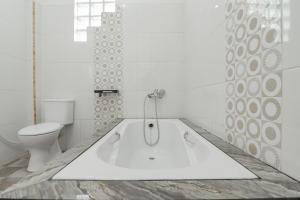 formerly reddoorz perintis guesthouse tasikmalay