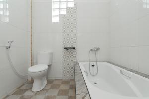 formerly reddoorz perintis guesthouse tasikmalay