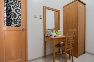 formerly reddoorz perintis guesthouse tasikmalay