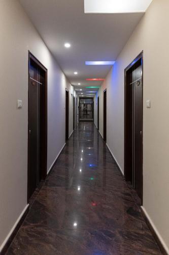 hotel mookambika comforts