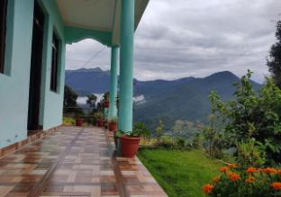 nanda devi home stay