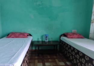 nanda devi home stay