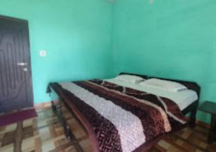 nanda devi home stay