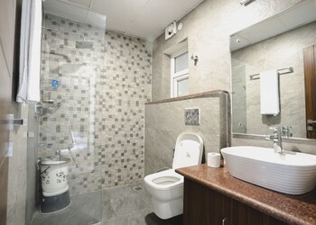 golden healing journeys homestay