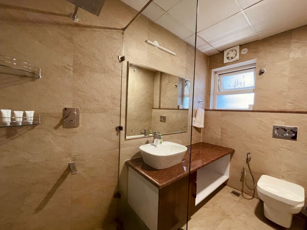 golden healing journeys homestay