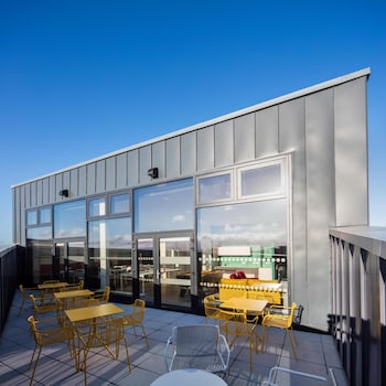 highfield house apartments