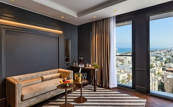 tel aviv