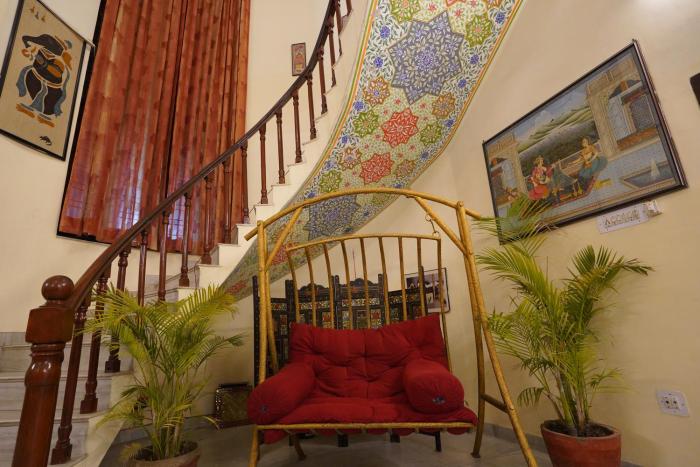 hotel radoli house heritage hotel