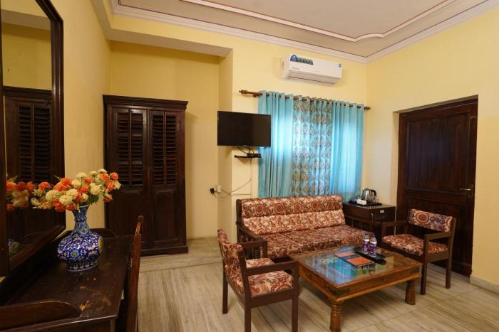 hotel radoli house heritage hotel