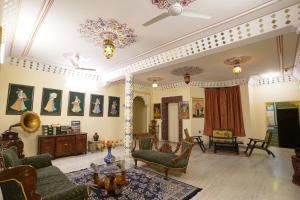 hotel radoli house heritage hotel