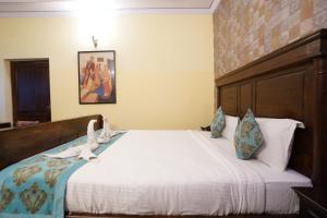 hotel radoli house heritage hotel