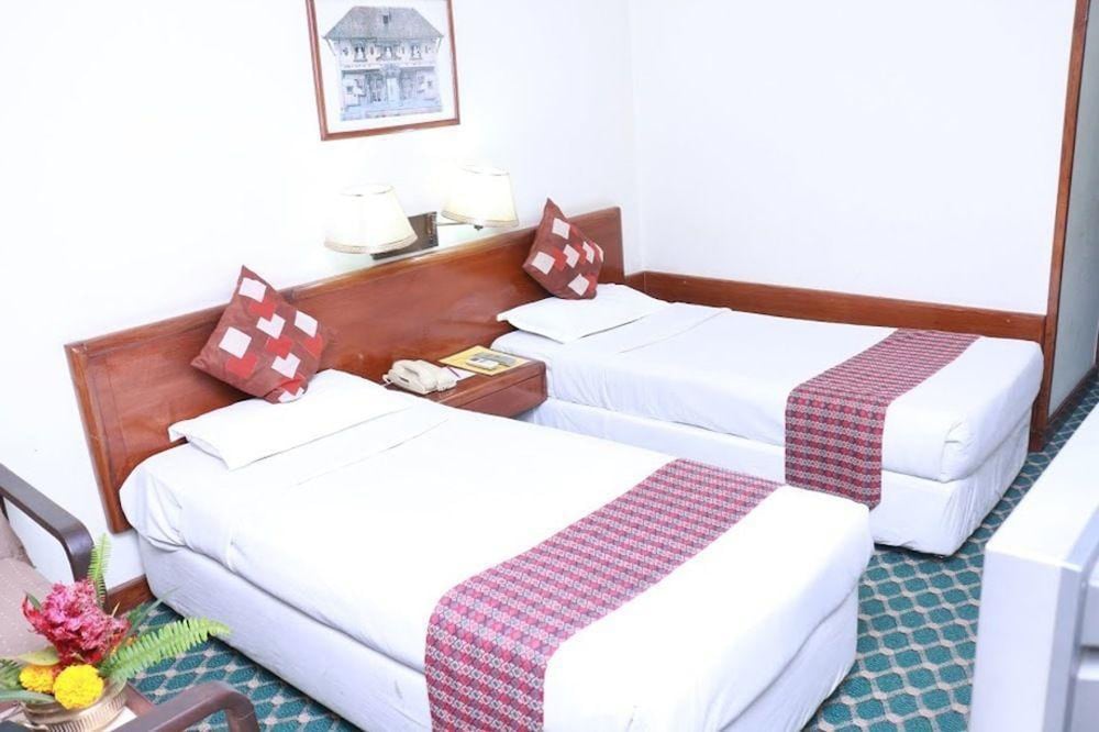 hotel mountain