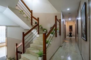 bedchambers serviced apartments sector 40