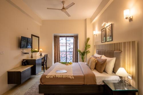 bedchambers serviced apartments sector 40