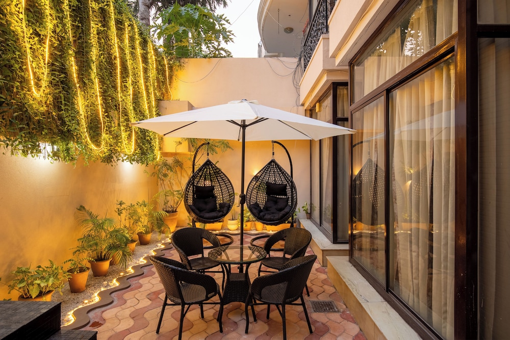 bedchambers serviced apartments sector 40