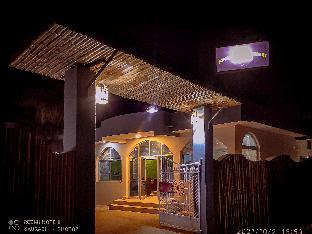 hotel jungle palace resort