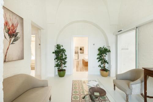 al palazzo la dimora