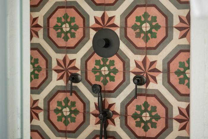 al palazzo la dimora