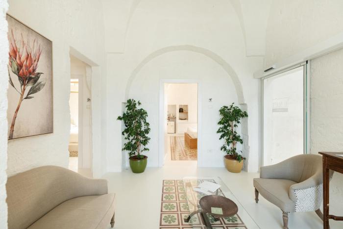 al palazzo la dimora