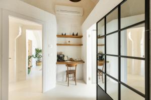 al palazzo la dimora