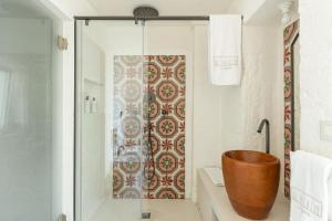 al palazzo la dimora