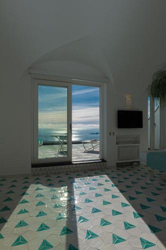 petrea lifestyle suites