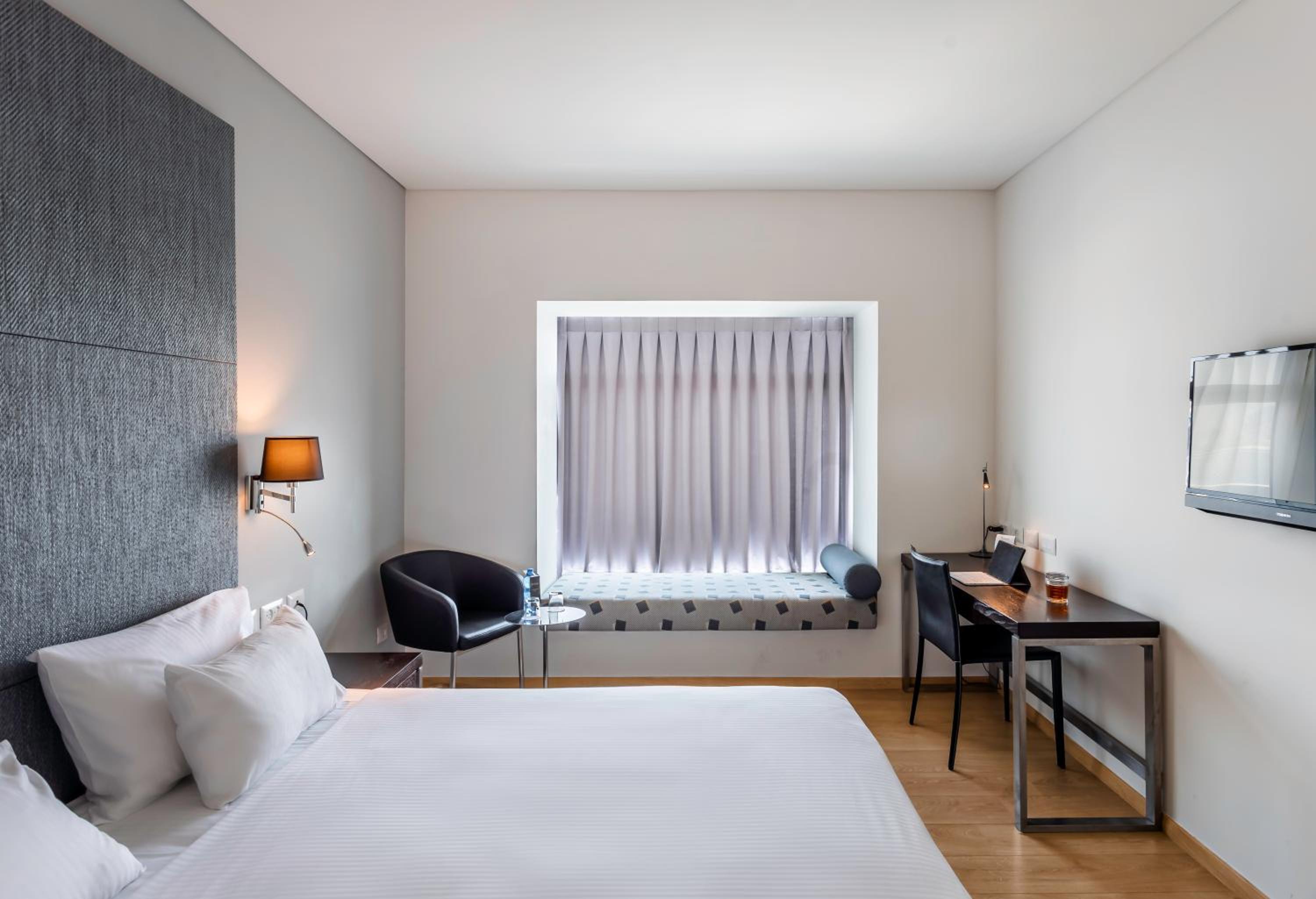 benjamin herzliya business hotel