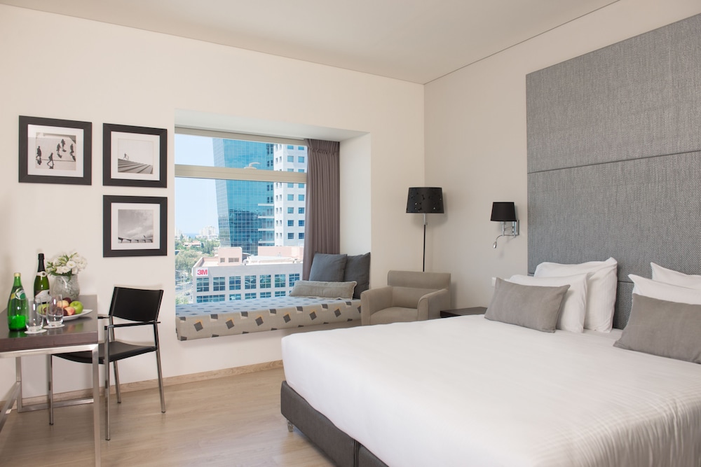 benjamin herzliya business hotel