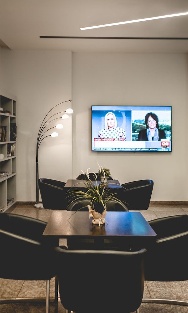 benjamin herzliya business hotel